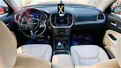 کرایسلەر 300